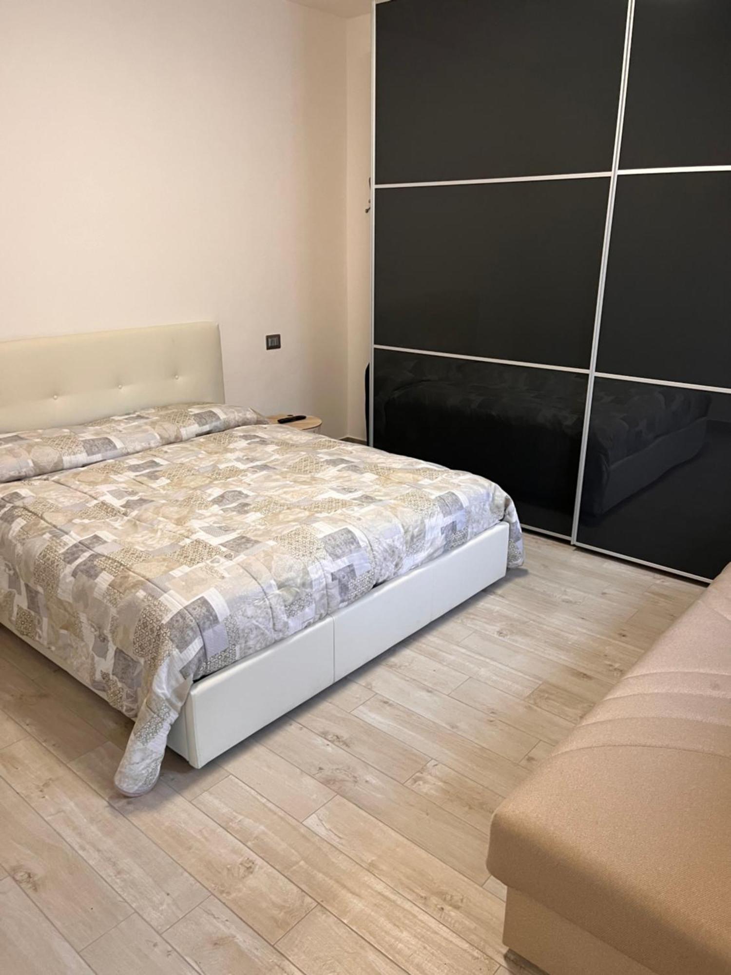 Casa Mario Lägenhet Riva del Garda Exteriör bild